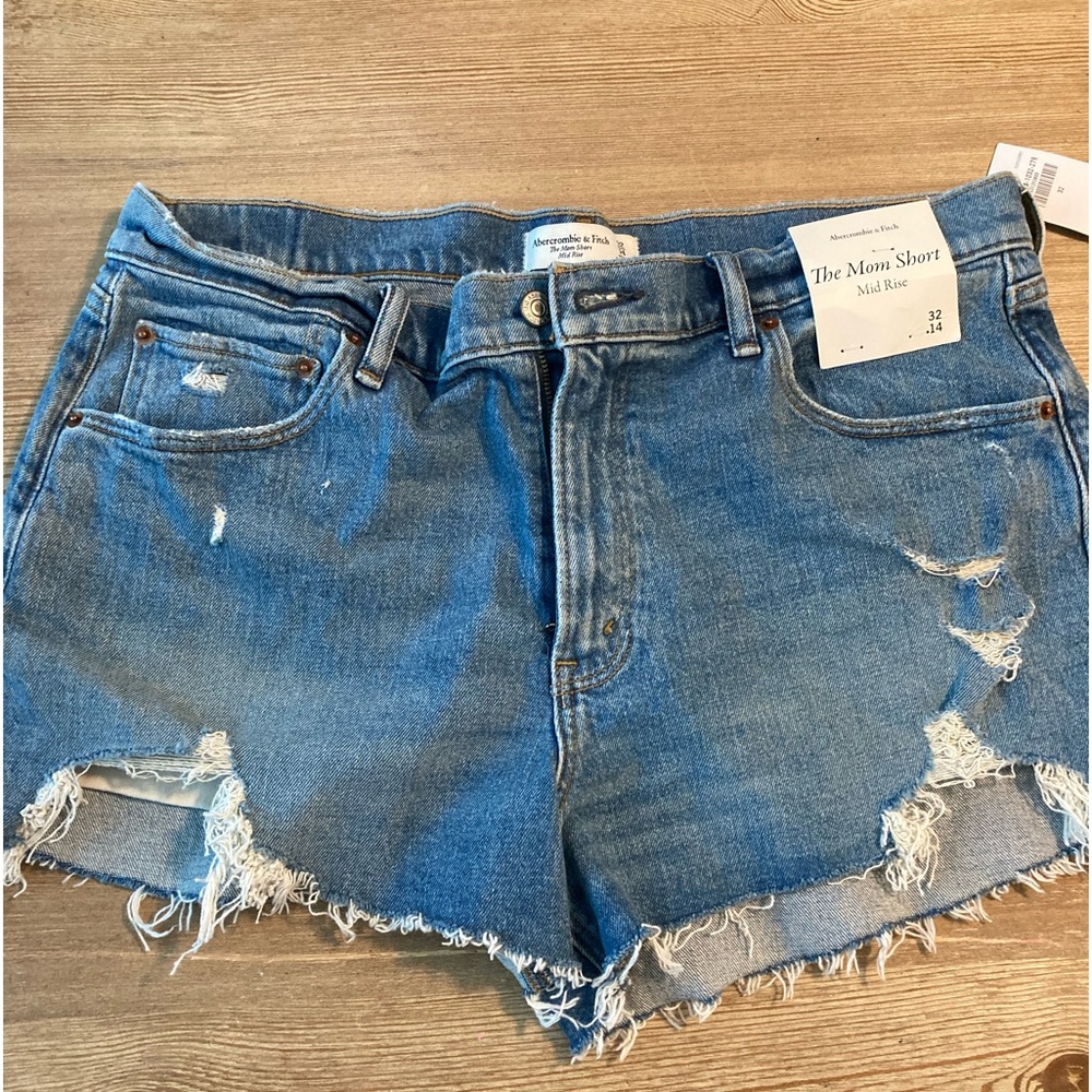 Abercrombie Mom Short
